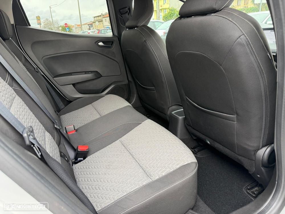 Renault Clio 1.0 TCe Evolution - 14