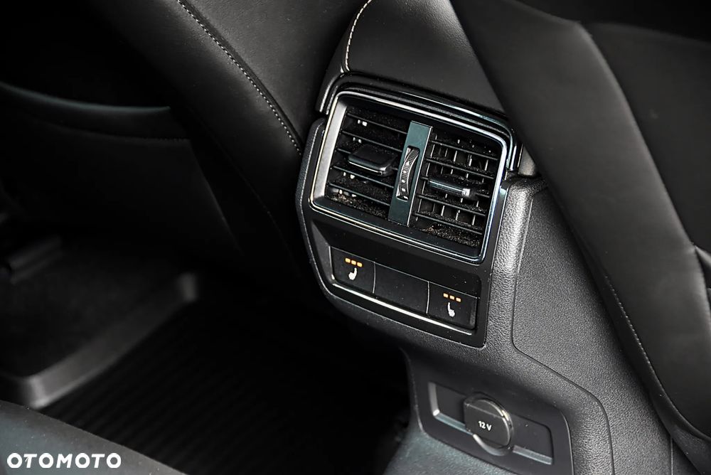 Skoda Karoq 1.5 TSI ACT Selection DSG - 23