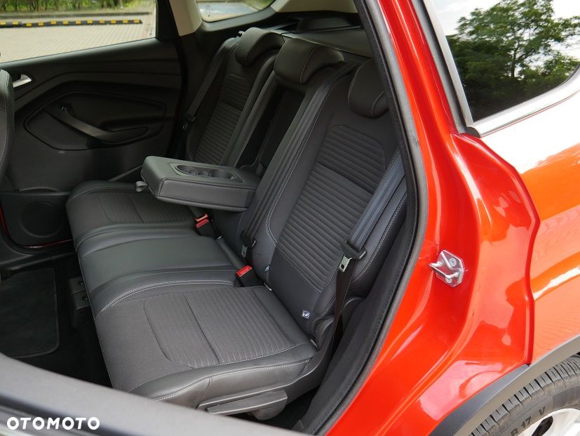 Ford Kuga 2.0 TDCi 4x4 Titanium - 30