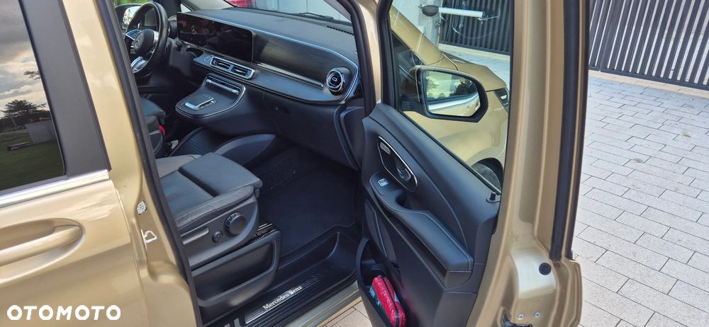 Mercedes-Benz Klasa V 300 d 9G-Tronic Avantgarde (długi) - 29