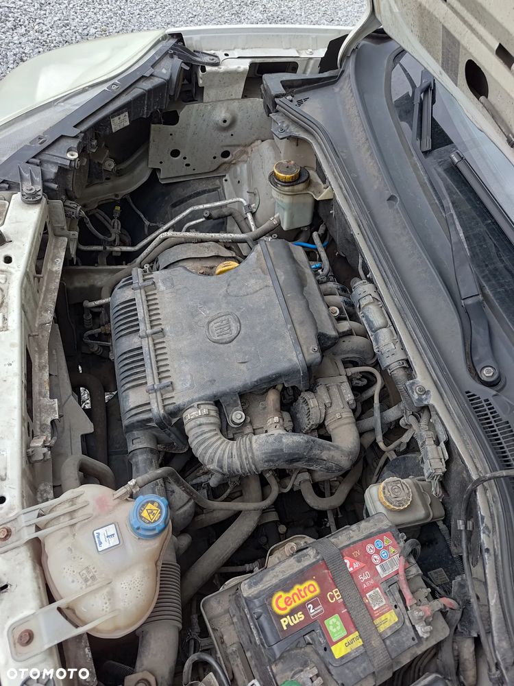 Fiat Doblo 1.4 16V Active - 15