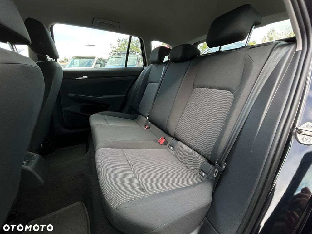 Volkswagen Golf VIII 2.0 TDI - 19