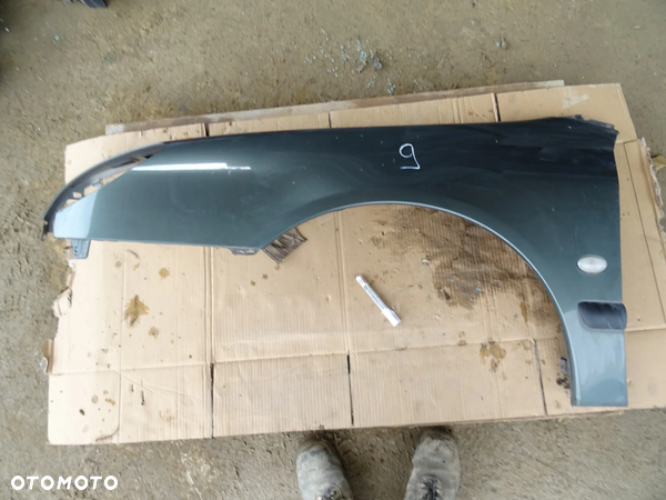 Błotnik Lewy Przód Peugeot 607 EZQC