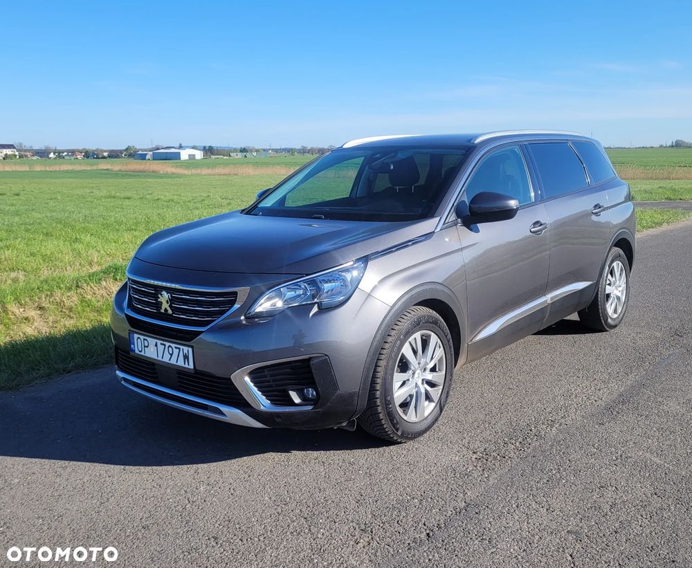 Peugeot 5008 - 1