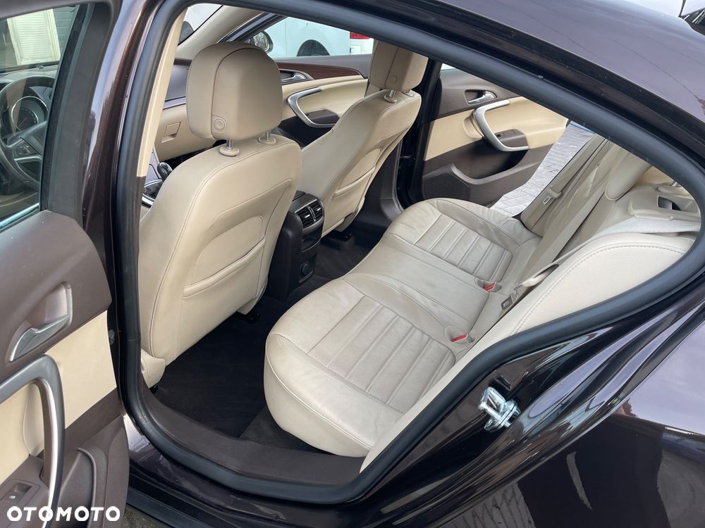 Opel Insignia 2.0 CDTI Design Edition - 22