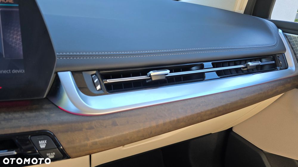 BMW Seria 2 218i Luxury Line - 9