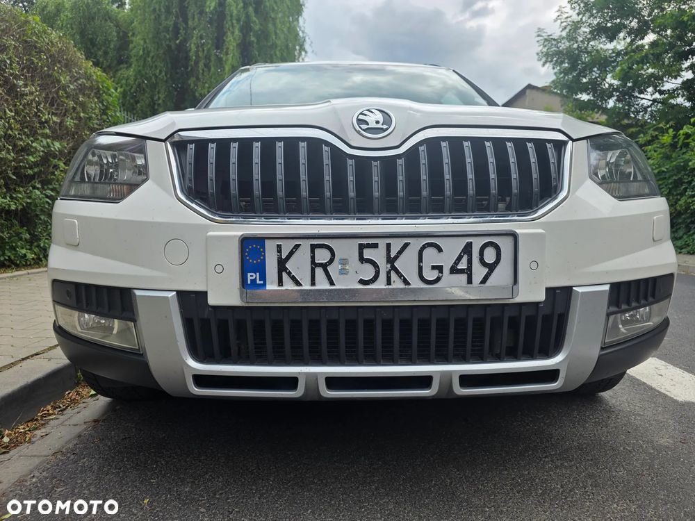 Skoda Yeti 2.0 TDI DPF 4x4 Ambition DSG - 22