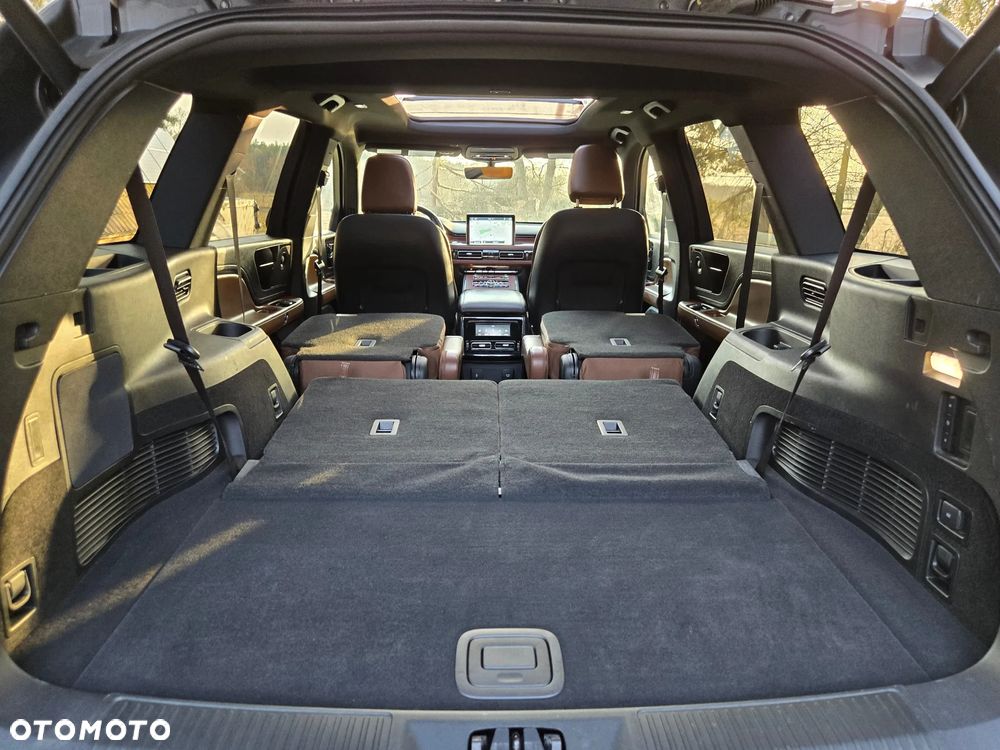 Lincoln Aviator - 36