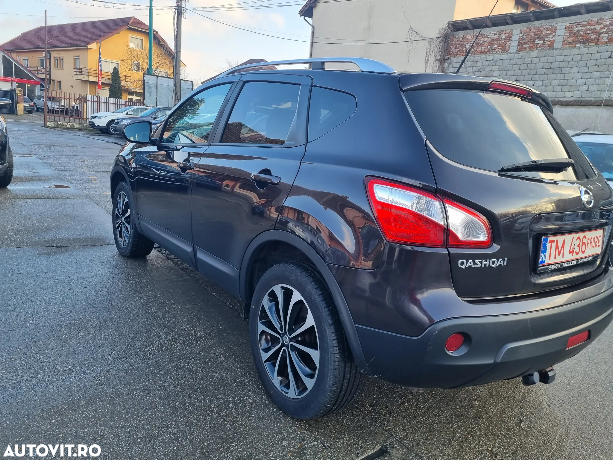 Nissan Qashqai 2.0 DCI 4 x 4 DPF Aut tekna - 23
