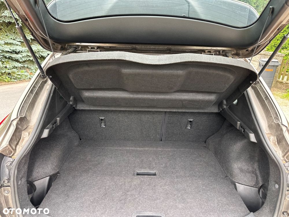 Nissan Qashqai 1.2 DIG-T Tekna - 12