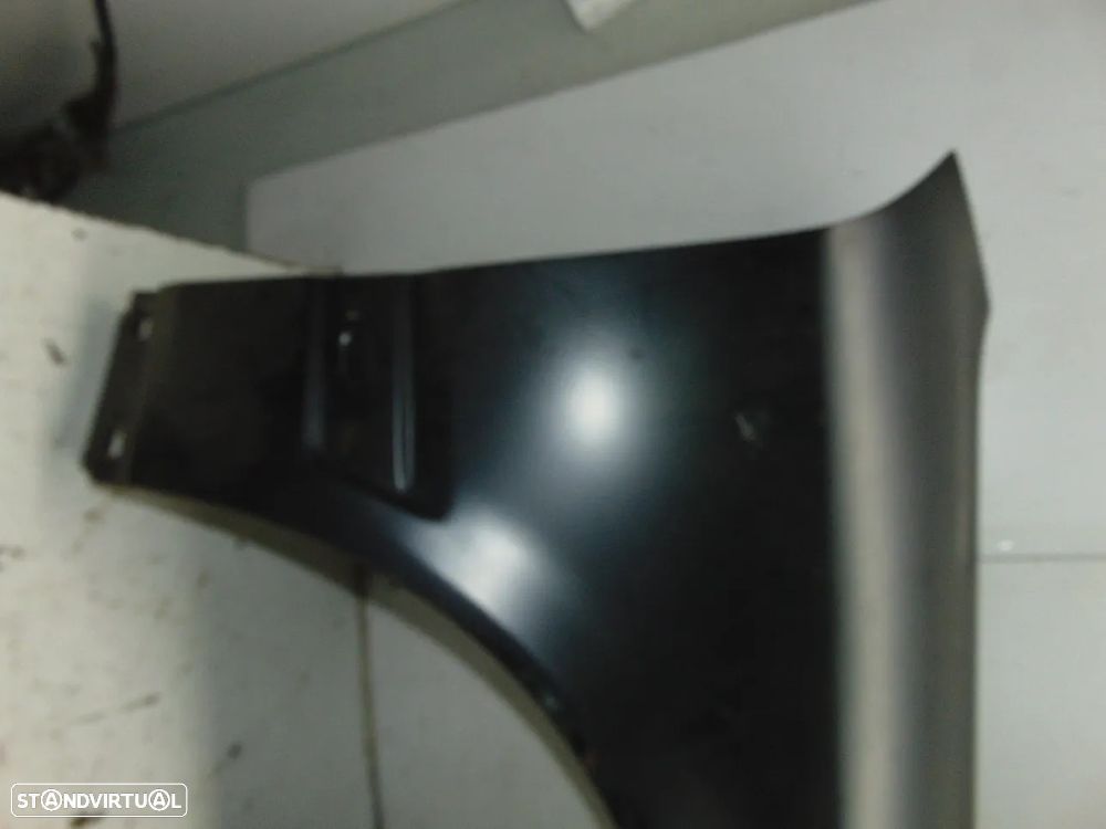 Audi 100 guarda lamas - 2