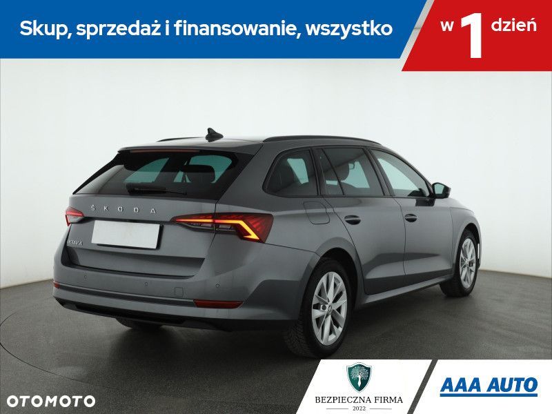 Skoda Octavia - 7