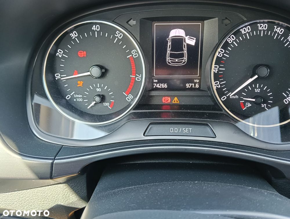 Skoda Fabia 1.0 Edition - 12