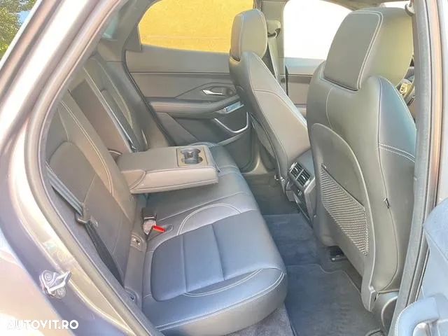 Jaguar E-Pace P200 AWD R-Dynamic Black - 11