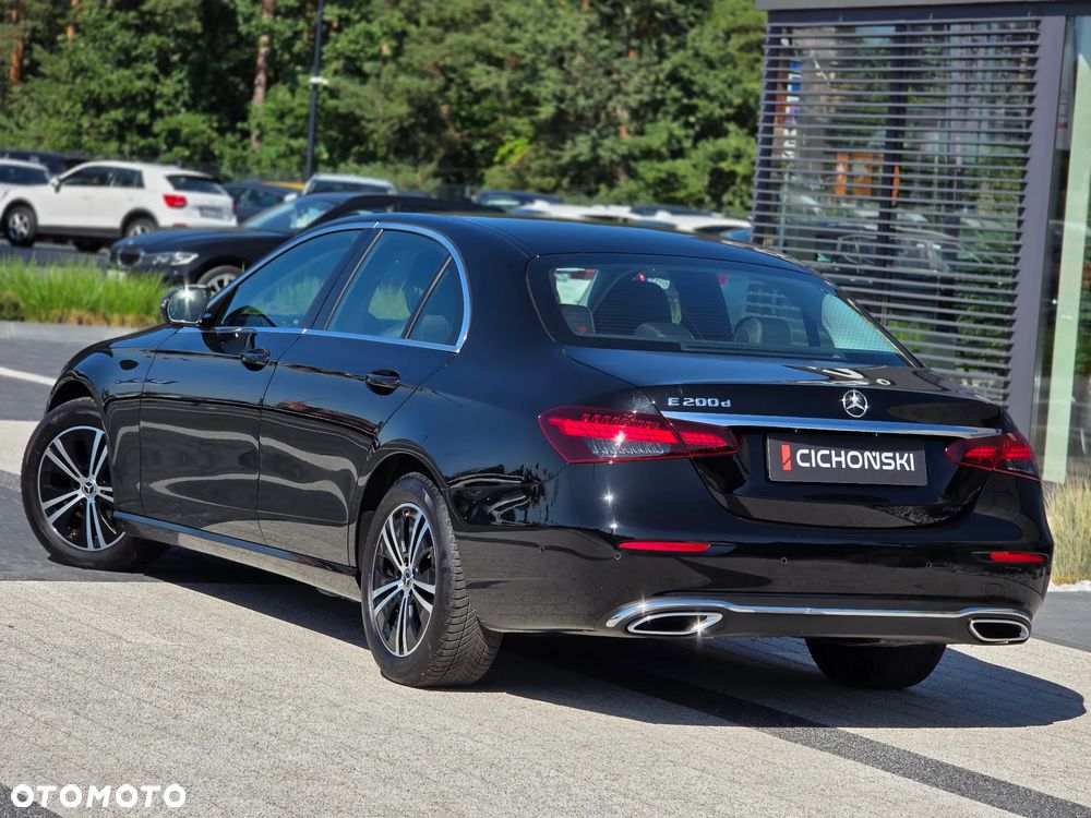 Mercedes-Benz Klasa E 200 d Exclusive - 4