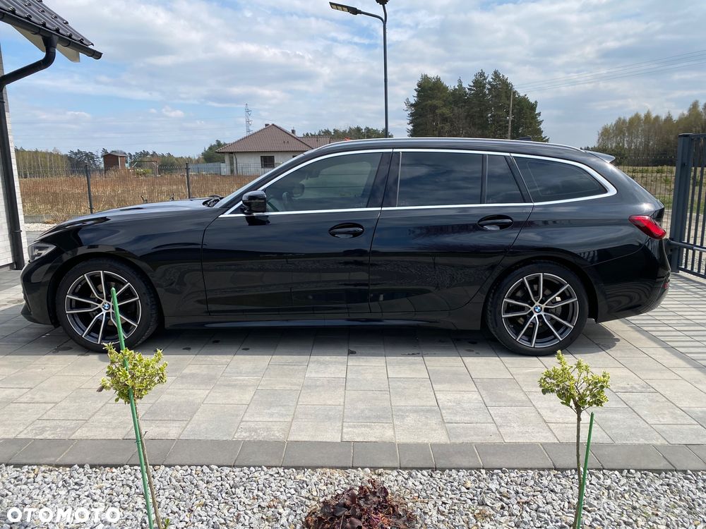BMW Seria 3 320d Sport Line - 5