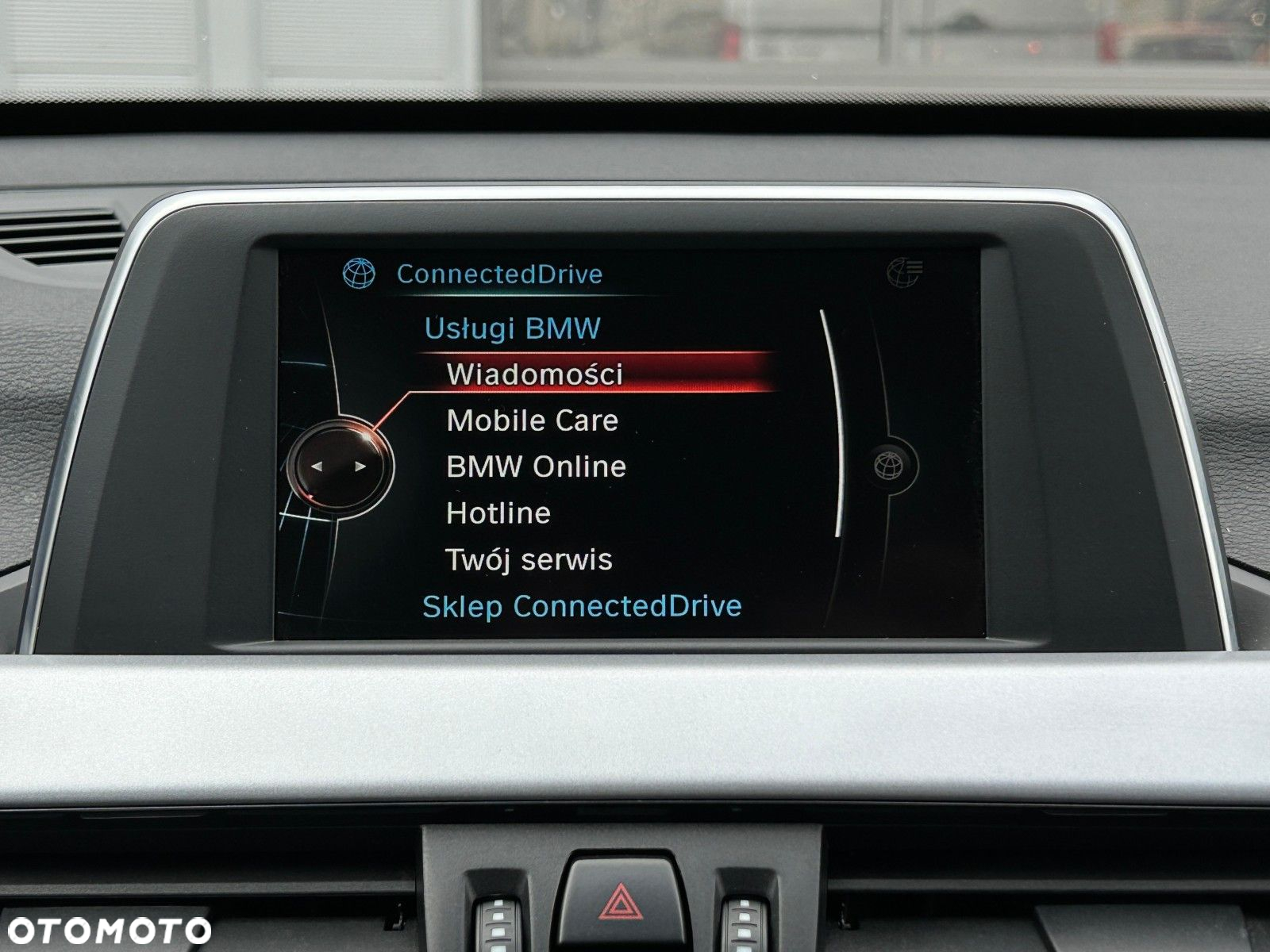 BMW X1 sDrive18i GPF Advantage - 32