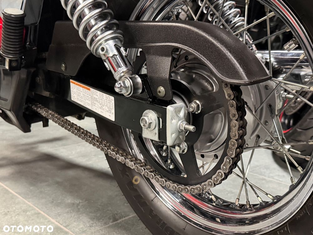 Suzuki Intruder - 31