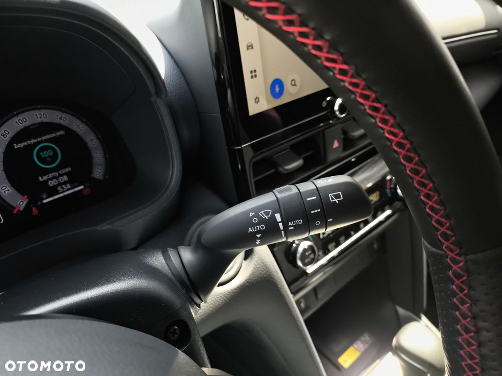 Toyota Yaris Cross Hybrid 1.5 GR Sport - 16