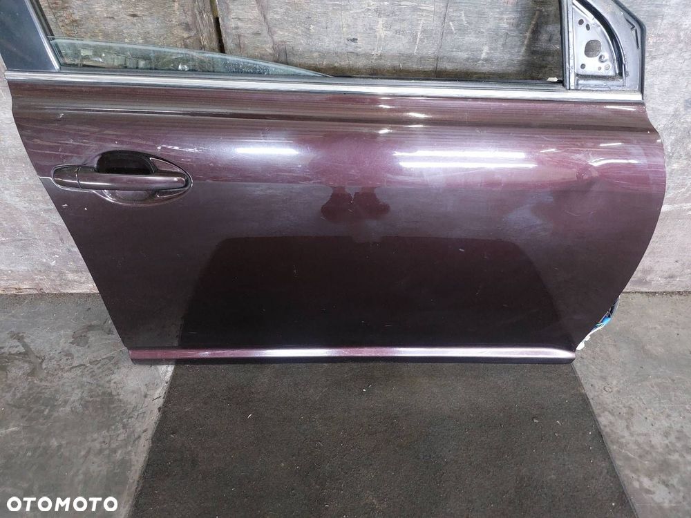 DRZWI KOMPLETNE PRAWY PRZÓD TOYOTA AVENSIS T25 LIFT 3N0 - 2