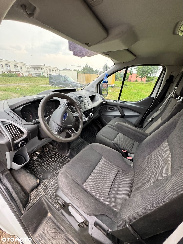 Ford Transit Custom - 9