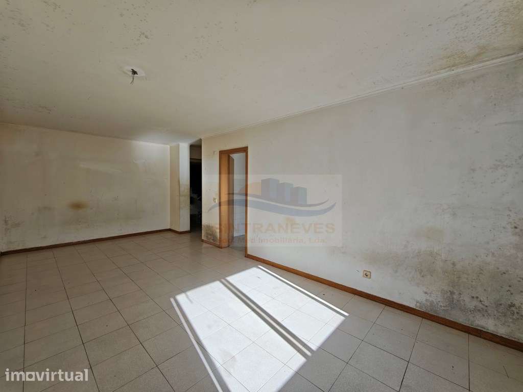 T0 para transformar em T1 na Amadora, Casal de São Brás - Grande imagem: 4/7