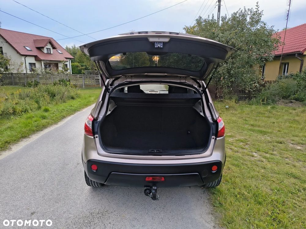 Nissan Qashqai 1.6 Tekna - 14