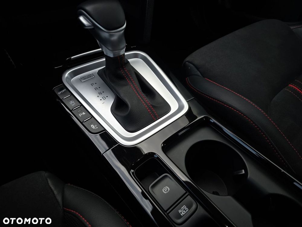 Kia ProCeed - 21
