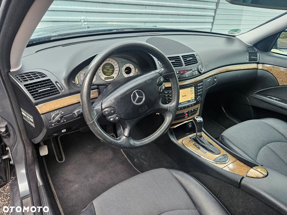 Mercedes-Benz Klasa E 320 CDI Avantgarde - 13