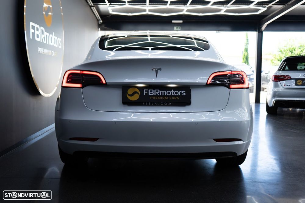 Tesla Model 3 Standard RWD Plus - 4