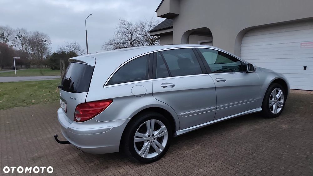 Mercedes-Benz Klasa R 320 CDI L 4Matic 7G-TRONIC Travel Edition - 20