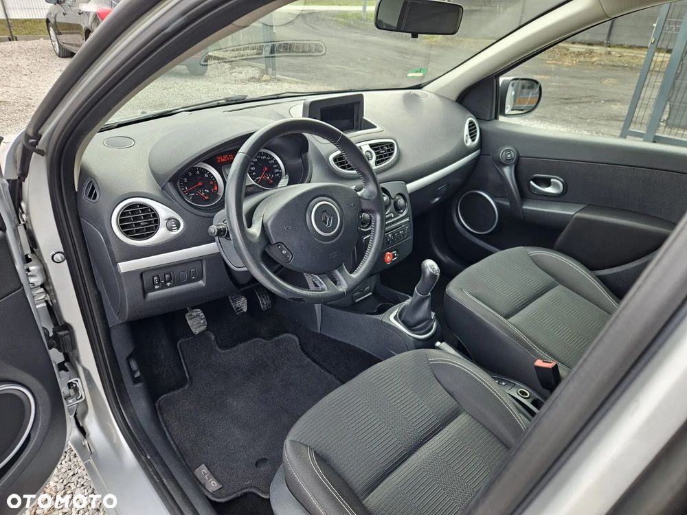 Renault Clio 1.2 16V Edition Dynamique - 17