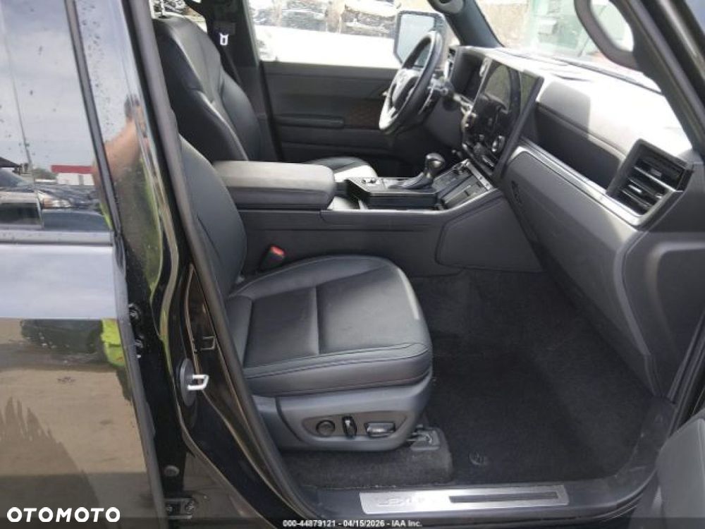Lexus GX - 10