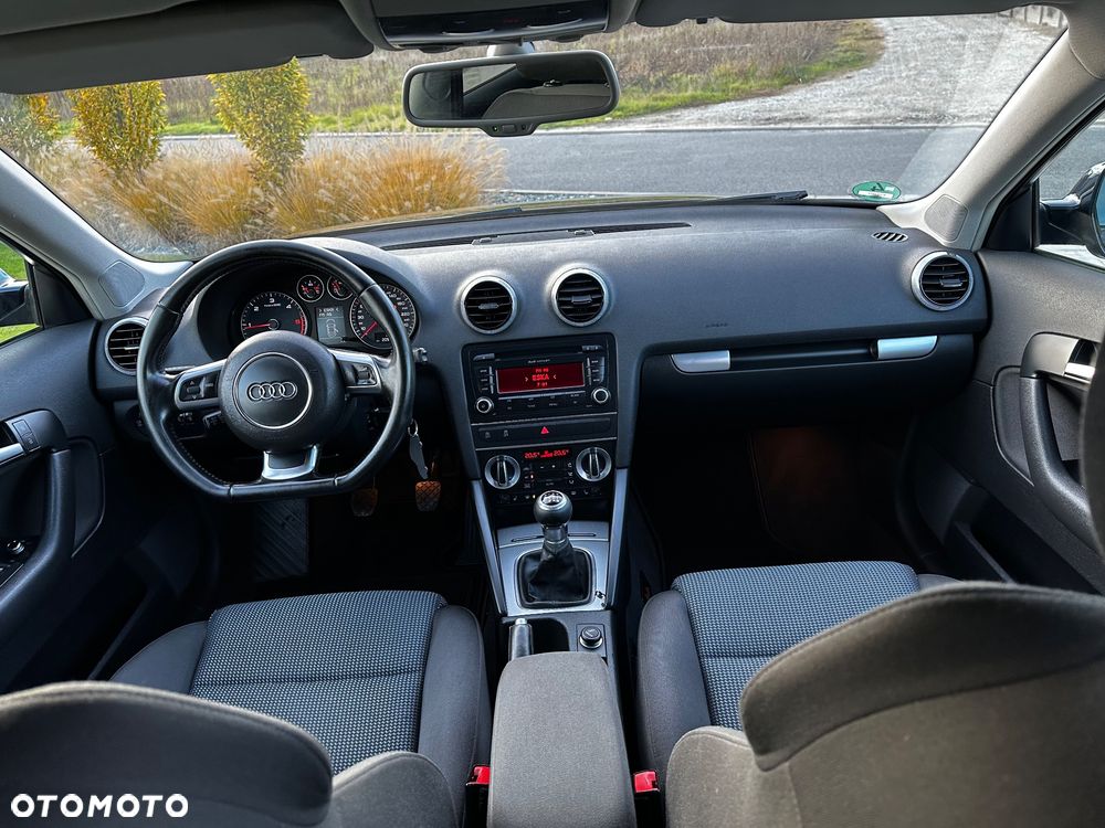 Audi A3 Sportback - 18