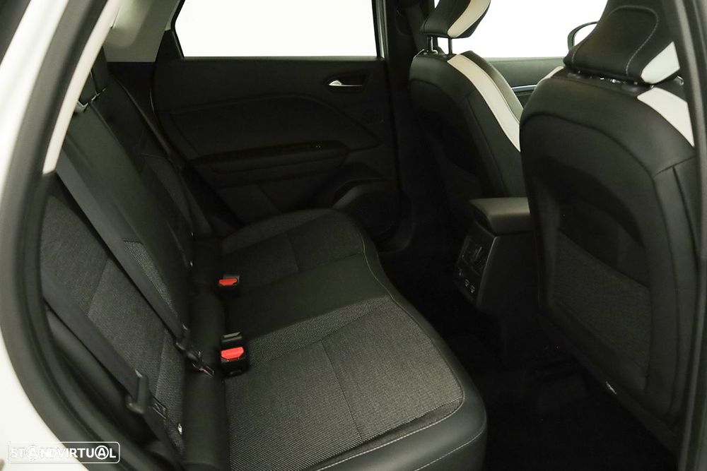 Renault Captur 1.0 TCe Techno Bi-Fuel - 24