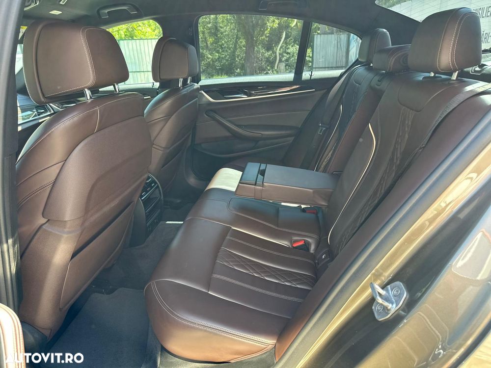 BMW Seria 5 530d AT - 14
