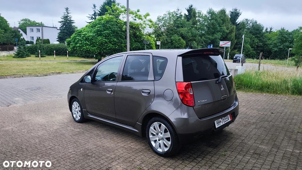 Mitsubishi Colt 1.3 Intense - 4