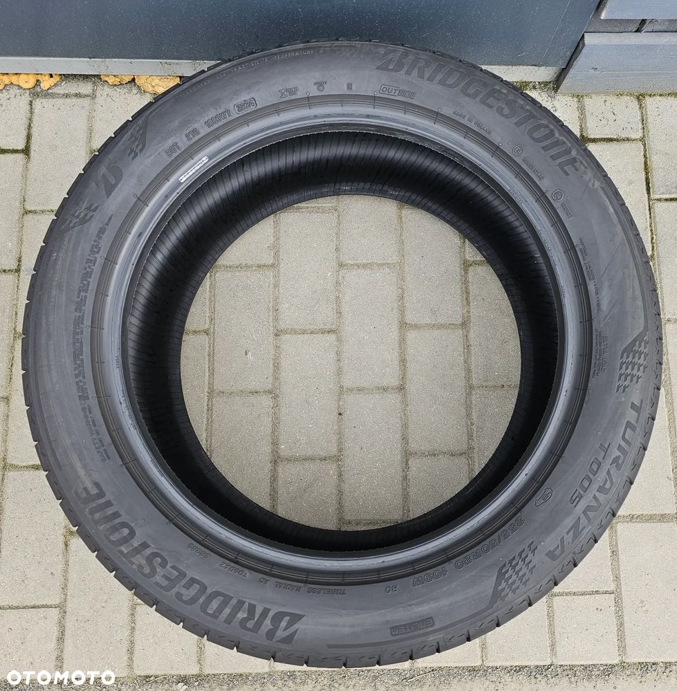 Bridgestone Turanza T005 255/50R20 109 W - 3
