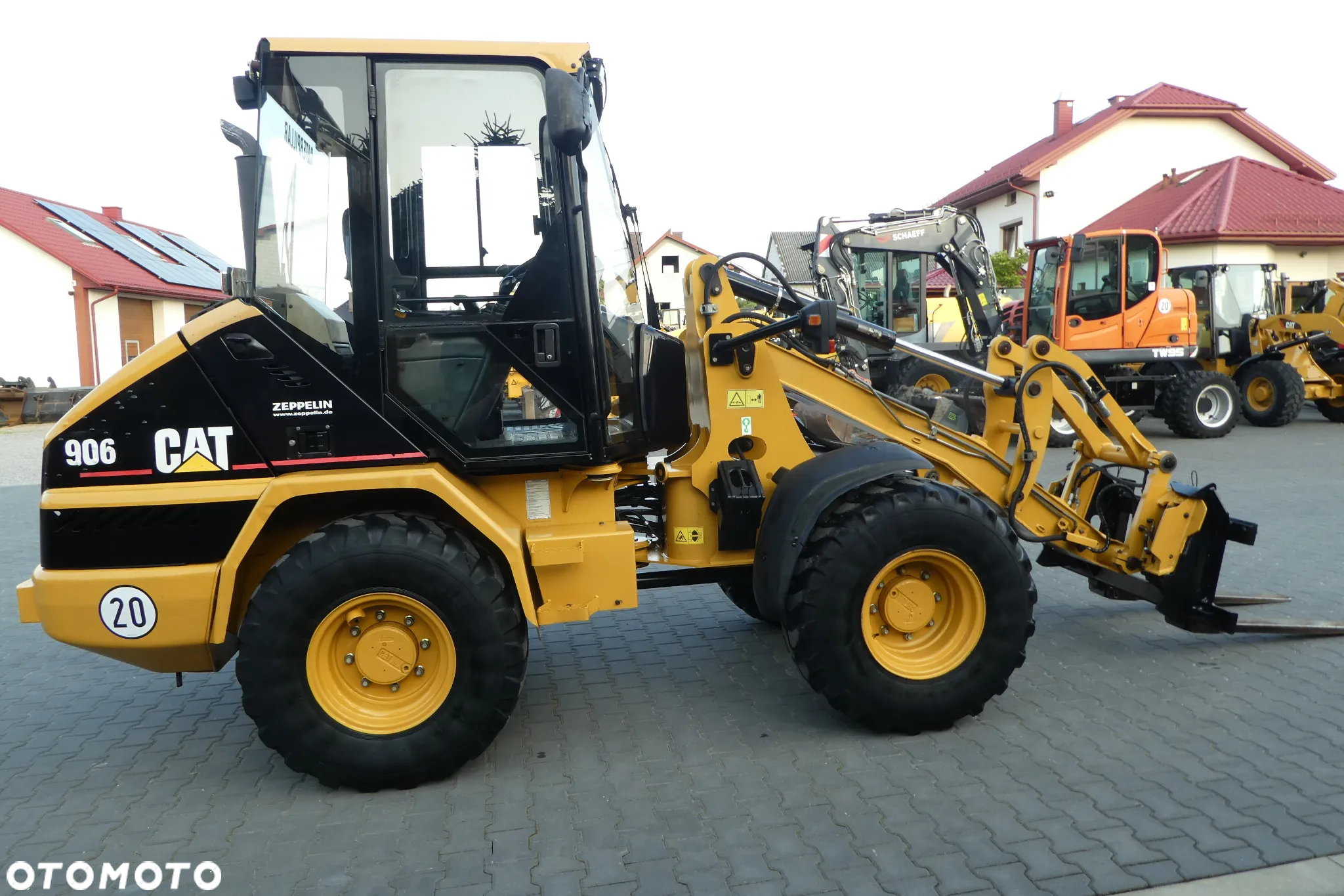 Caterpillar 906 ŁYZKA+WIDŁY - 5