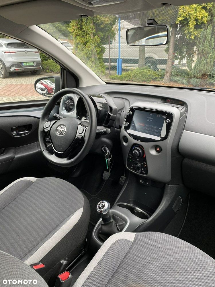 Toyota Aygo - 10