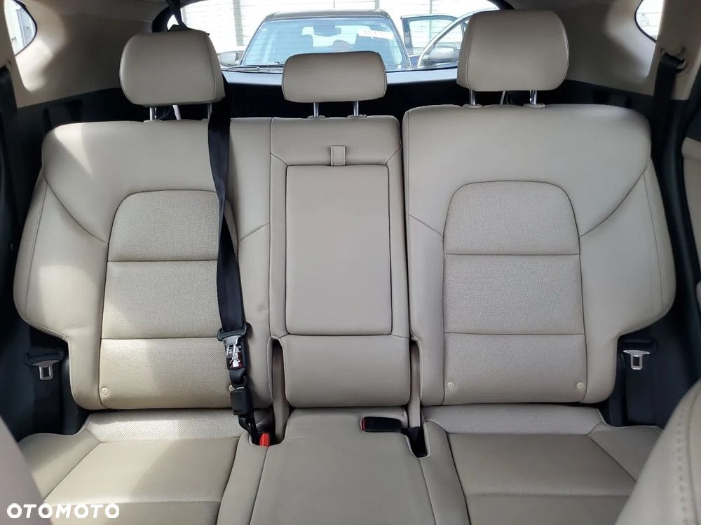 Hyundai Tucson 1.6 T-GDI Premium 4WD DCT - 9