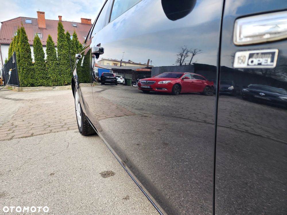 Opel Astra 1.4 Turbo 150 Jahre - 12