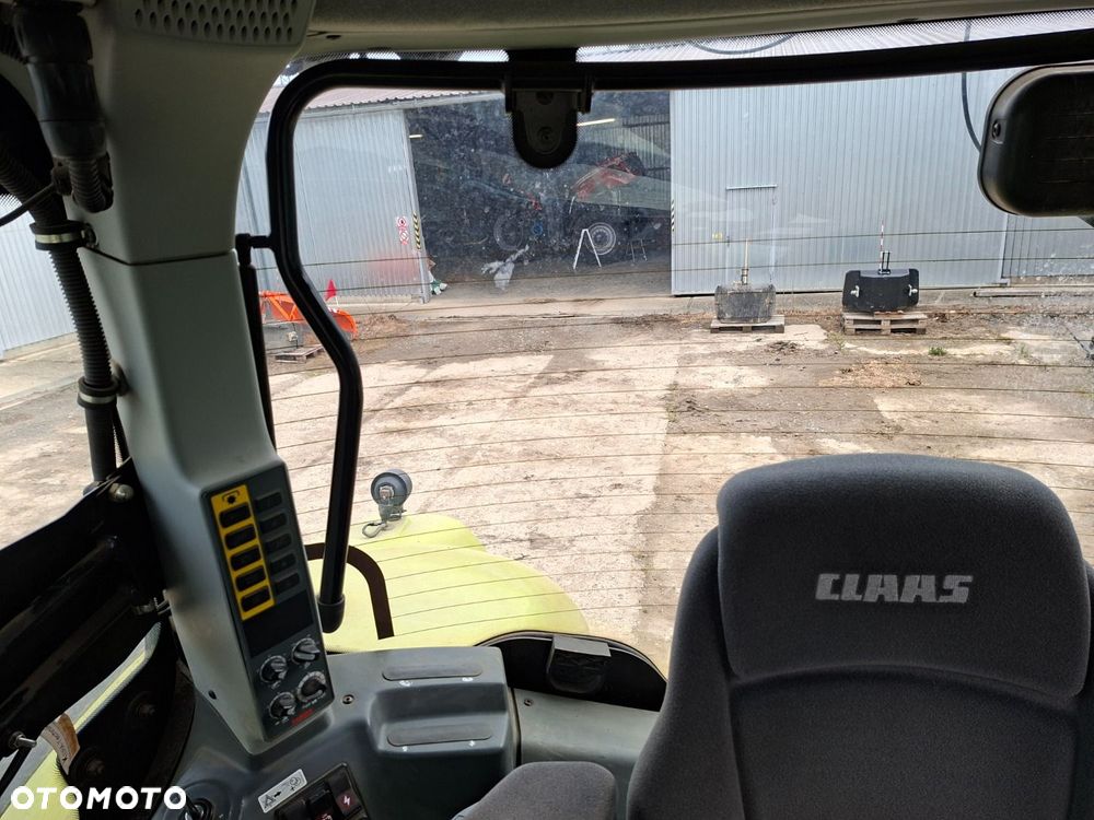 Claas Axion 850 4X4 - 26