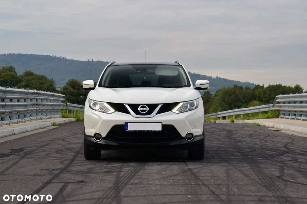Nissan Qashqai 1.2 DIG-T N-Connecta - 1