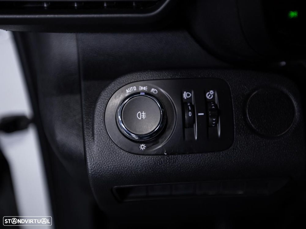 Opel Combo 1.5 CDTi L1H1 Enjoy 3L c/IVA - 12