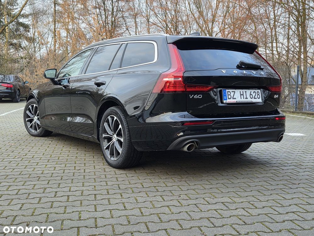 Volvo V60 D4 Geartronic Momentum Pro - 2