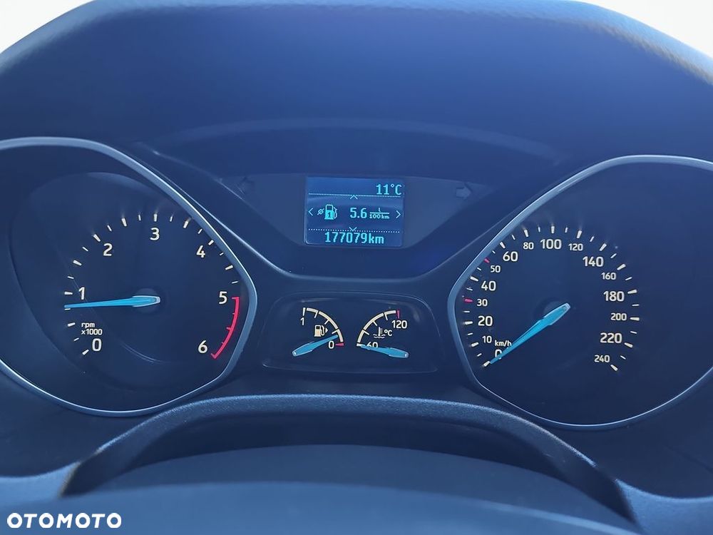 Ford Focus 1.5 TDCi Trend - 17
