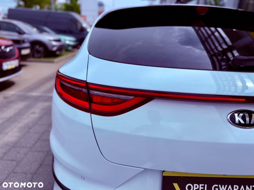 Kia ProCeed 1.6 CRDi SCR GT LINE - 9
