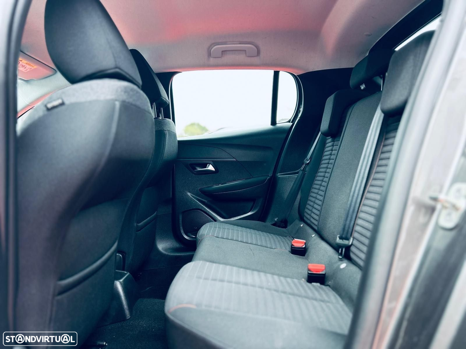 Peugeot 208 1.2 PureTech Active - 15
