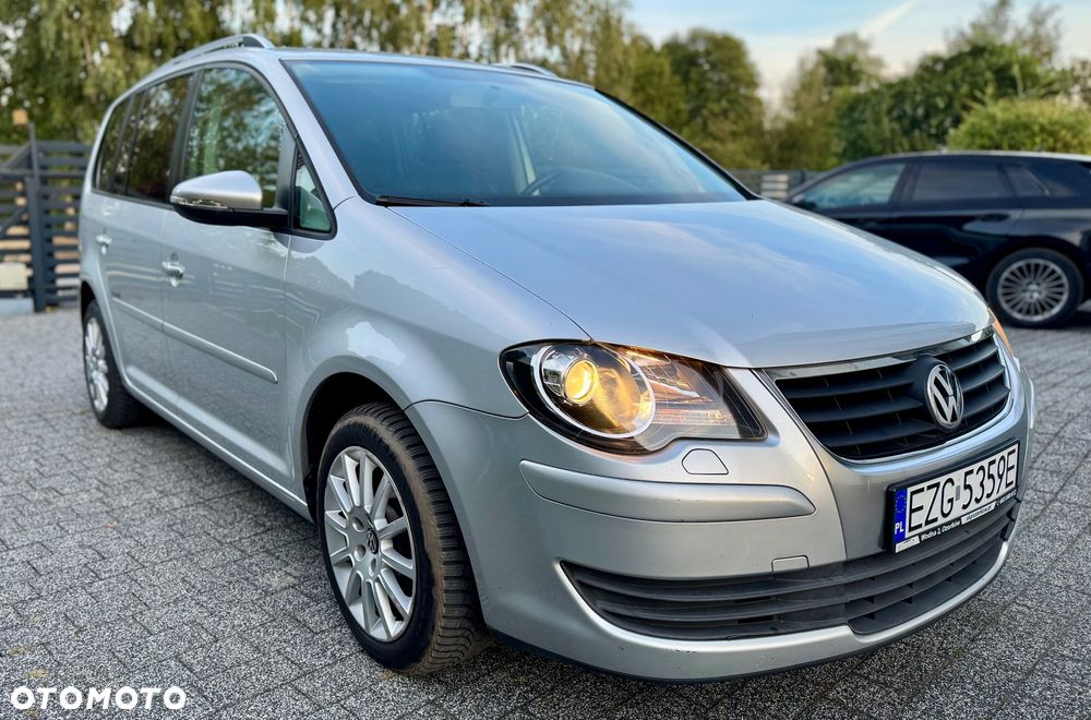 Volkswagen Touran 2.0 TDI DPF Freestyle - 12
